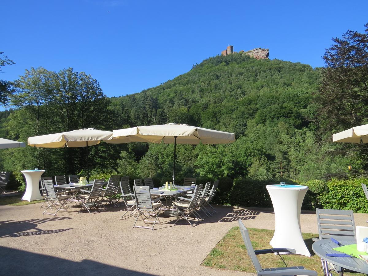 Hotel Jugendstilhotel Trifels 3*